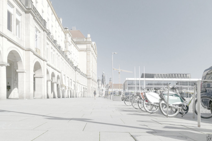 Dresden Altmarkt-Arkaden mit Blick zur Schlossstraße, im Vordergrund rechts Fahrräder